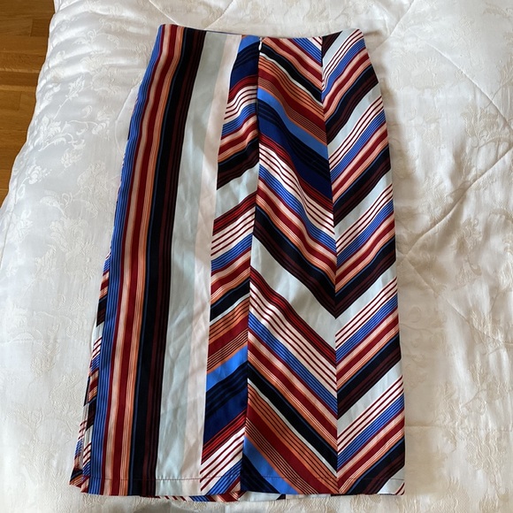 NWT Topshop Retro Vintage-look Multi Stripe Midi Skirt with Slit and Zipper - Picture 4 of 9